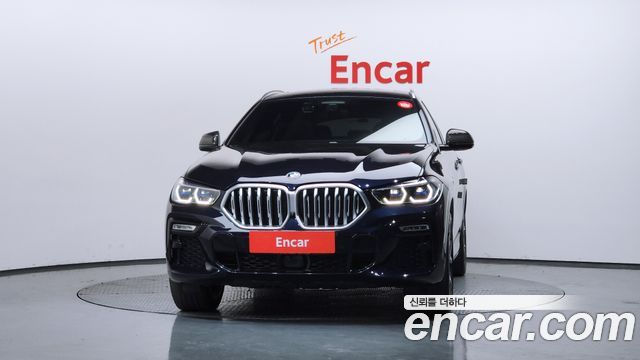 BMW X6 xDrive40i M Sport — пробег 82 666 км — фото 3 из 5
