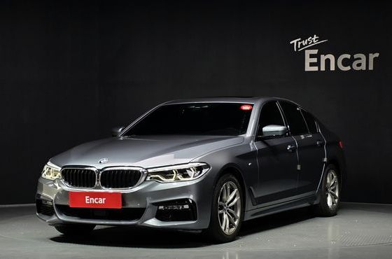 BMW 5-Series 530i xDrive M Sport Package Plus — пробег 62 840 км — фото 1 из 5