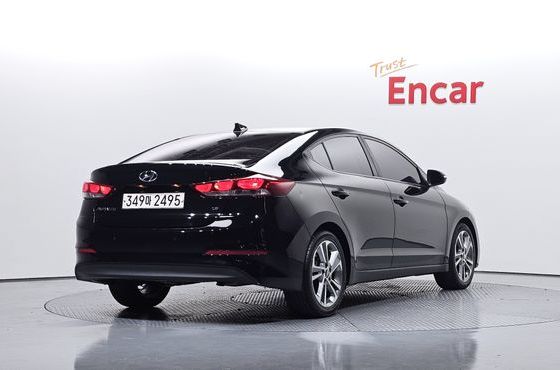 Hyundai AVANTE 1.6 GDI Value Plus — пробег 73 253 км — фото 2 из 5