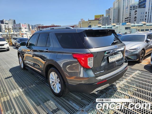 Ford Explorer 2.3 LimIted 4WD — пробег 132 560 км — фото 4 из 5