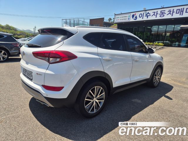 Hyundai Tucson из Кореи Encar