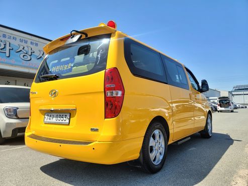 Hyundai Starex School Bus LPi — пробег 46 283 км — фото 5 из 5