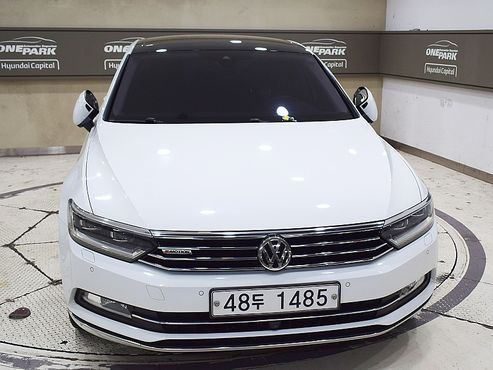 Volkswagen Passat 2.0 TDI 4Motion Prestige — пробег 99 427 км — фото 3 из 5
