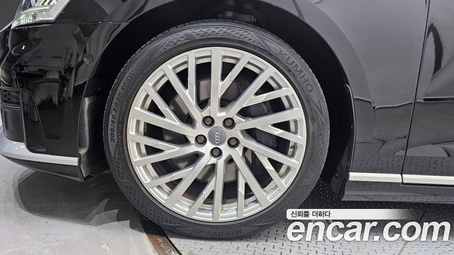 Audi A8 из Кореи Encar