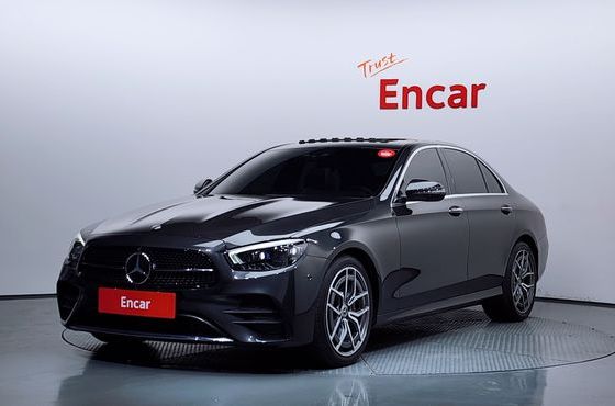 Mercedes-Benz E-Class E220d 4MATIC AMG Line — пробег 35 851 км — фото 1 из 5