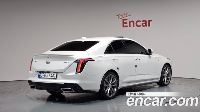 Cadillac CT4 из Кореи Encar