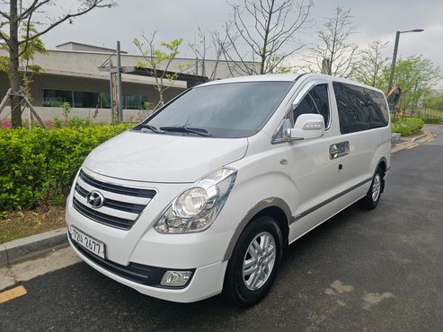 Hyundai Starex 11-Seater Wagon Modern — пробег 61 431 км — фото 1 из 5