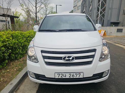 Hyundai Starex 11-Seater Wagon Modern — пробег 61 431 км — фото 3 из 5