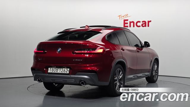BMW X4 xDrive20d M Sport X — пробег 67 100 км — фото 2 из 5