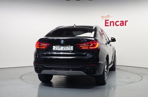 BMW X6 xDrive 30d — пробег 168 646 км — фото 4 из 5