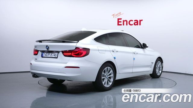 BMW Gran Turismo GT 320d xDrive — пробег 34 262 км — фото 2 из 5