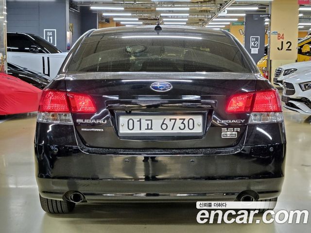 Subaru Legacy 3.6R 5th — пробег 108 000 км — фото 4 из 5