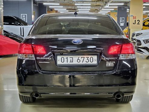 Subaru Legacy 3.6R 5th — пробег 108 000 км — фото 4 из 5