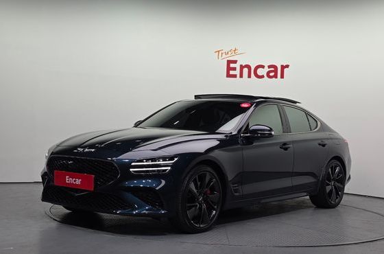 Genesis G70 Gasoline 2.0T 4WD — пробег 8 390 км — фото 1 из 5