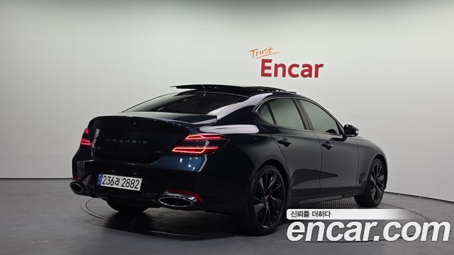 Genesis G70 Gasoline 2.0T 4WD — пробег 8 390 км — фото 2 из 5