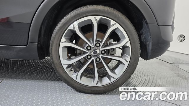 Ssangyong TIBOLI из Кореи Encar