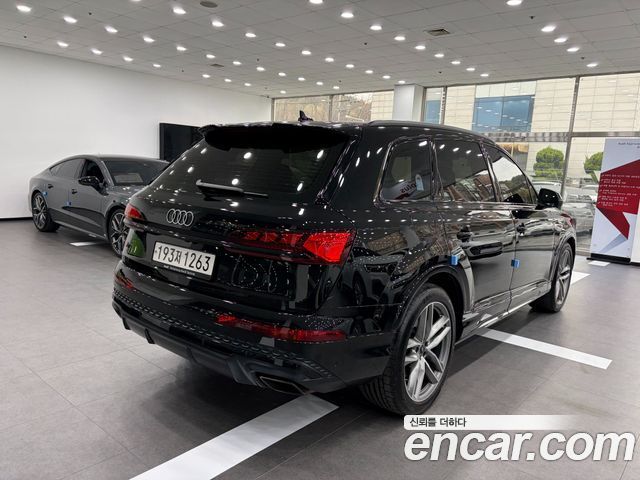 Audi Q7 из Кореи Encar