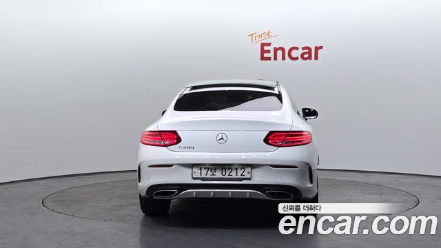 Mercedes-Benz C-Class из Кореи Encar