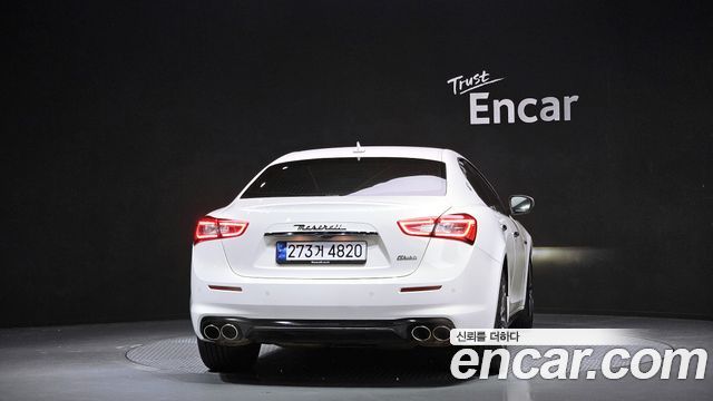 Maserati Ghibli из Кореи Encar