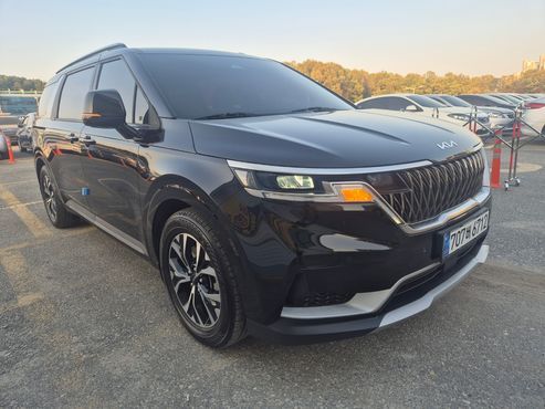 Kia Carnival Diesel 11-Seater Prestige — пробег 41 135 км — фото 3 из 5