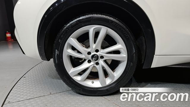 Infiniti Q30 из Кореи Encar