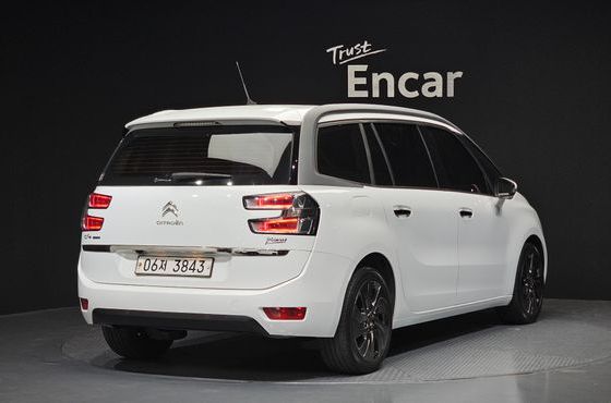Citroen-DS C4 Picasso 2.0 B-HDI Intensive — пробег 85 059 км — фото 2 из 5