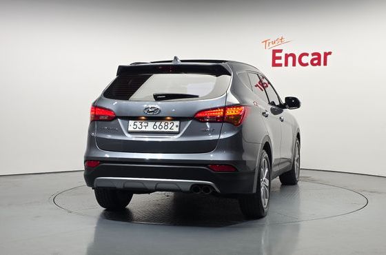 Hyundai Santafe Diesel(e-VGT) 2.0 2WD Premium — пробег 157 190 км — фото 4 из 5
