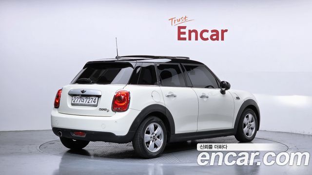 Mini Cooper из Кореи Encar