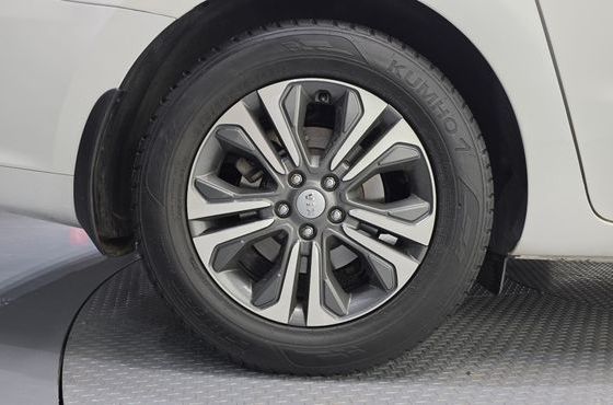 Kia Carnival 9-Seater Luxury — пробег 68 297 км — фото 5 из 5