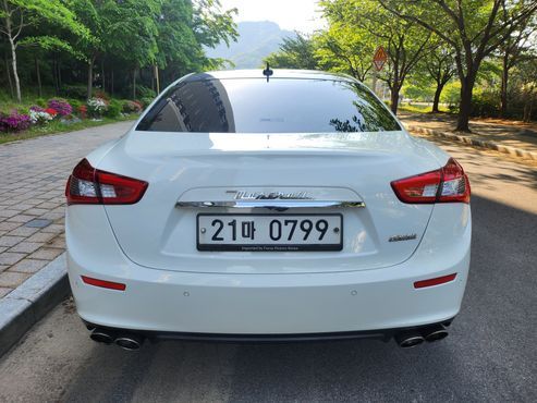 Maserati Ghibli 3.0 Diesel 3rd — пробег 124 000 км — фото 4 из 5