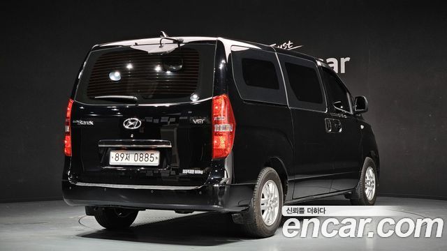 Hyundai Starex Van 3-Seater Smart — пробег 167 580 км — фото 2 из 5