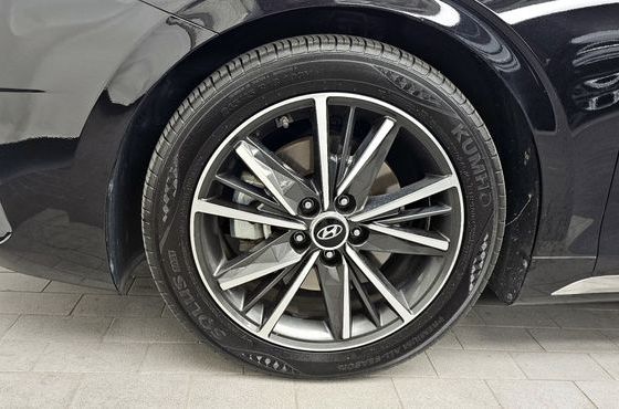 Hyundai Grandeur 2.5 Exclusice — пробег 72 130 км — фото 5 из 5