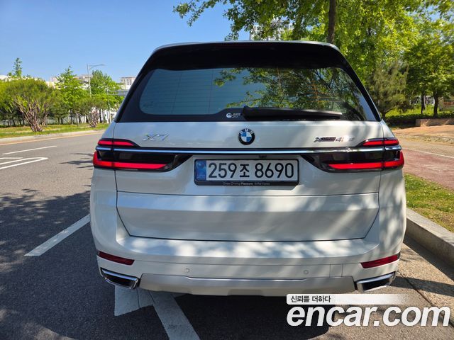 BMW X7 xDrive 40d Design Pure Excellence 6-Seater — пробег 6 100 км — фото 4 из 5