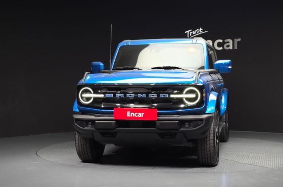 Ford Bronco 2.7 Outer Banks — пробег 45 804 км — фото 3 из 5