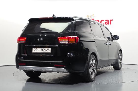 Kia Carnival Gasoline 9-seater Noblesse — пробег 238 123 км — фото 2 из 5