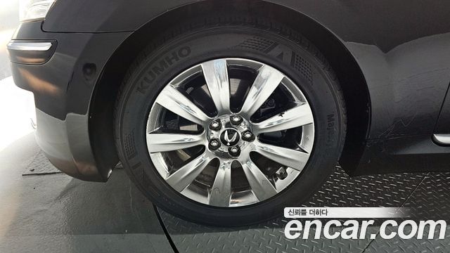 Hyundai Equus из Кореи Encar