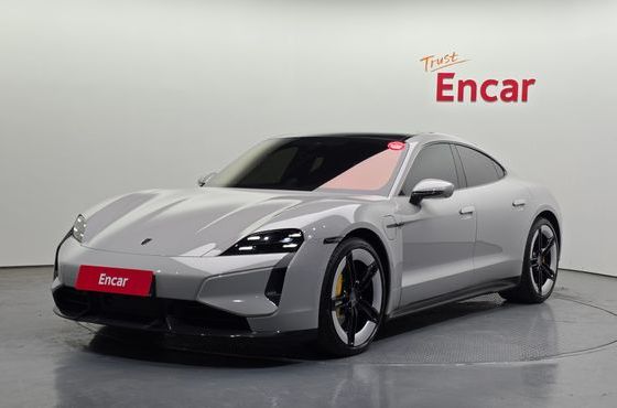 Porsche Taycan Turbo S — пробег 14 264 км — фото 1 из 5