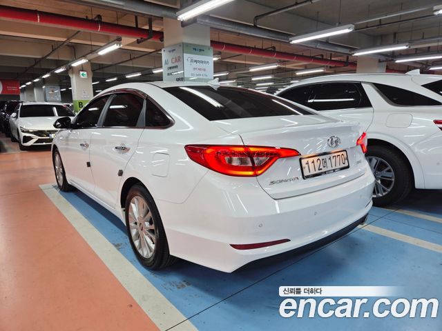 Hyundai Sonata 2.0 Care+ — пробег 72 592 км — фото 2 из 5