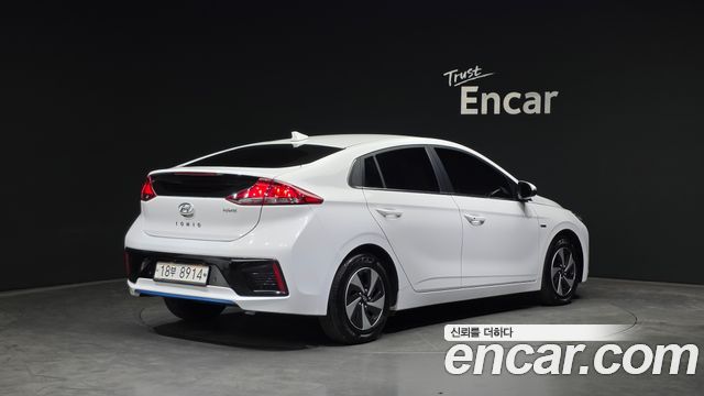 Hyundai Ioniq N — пробег 136 560 км — фото 2 из 5