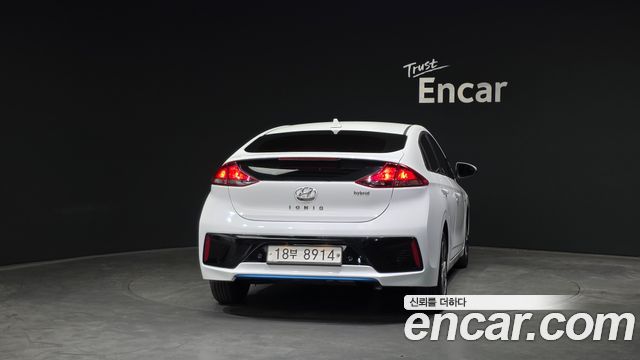 Hyundai Ioniq N — пробег 136 560 км — фото 4 из 5