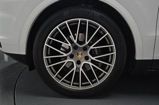 Porsche Cayenne 3.0 — пробег 29 102 км — фото 5 из 5
