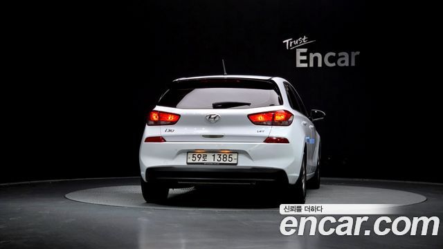 Hyundai i30 из Кореи Encar