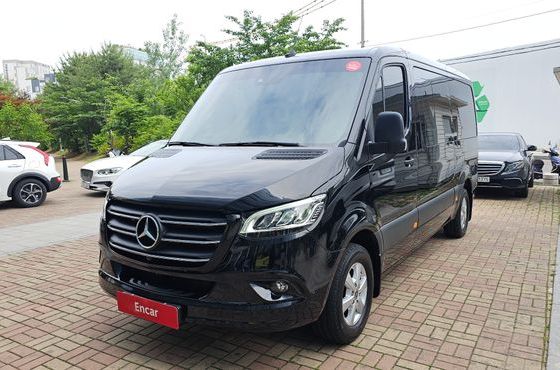 Mercedes-Benz Sprinter 3.0 Diesel W907 — пробег 51 162 км — фото 1 из 5