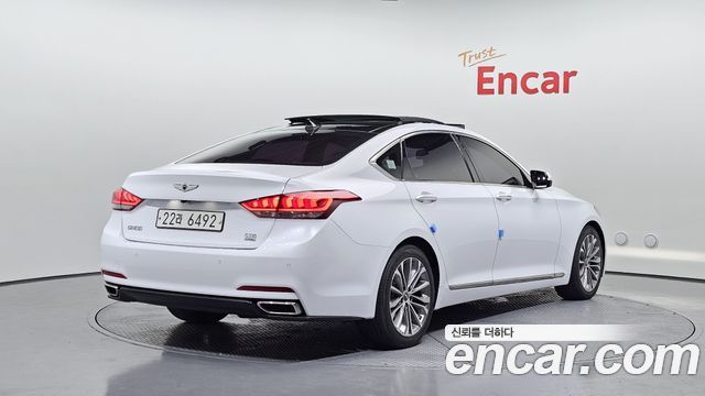 Hyundai Genesis из Кореи Encar