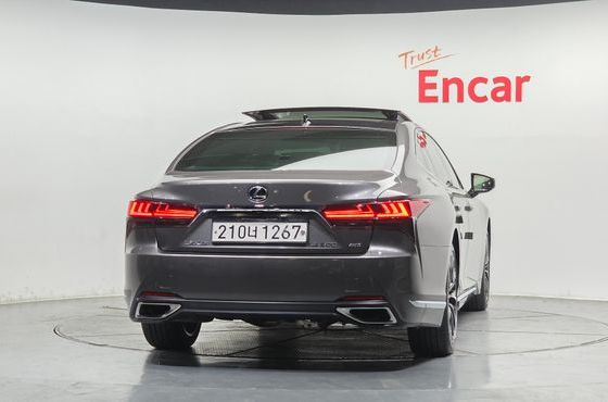 Lexus LS 3.5 Luxury AWD — пробег 66 793 км — фото 4 из 5
