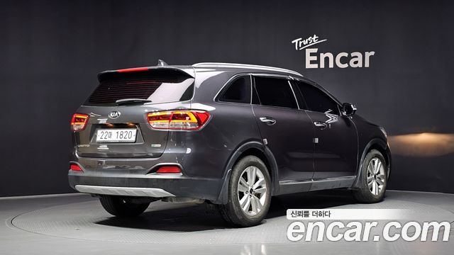Kia Sorento Diesel 2.0 2WD Prestige — пробег 210 508 км — фото 2 из 5
