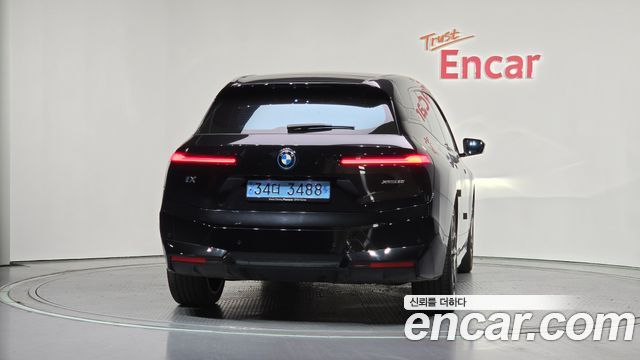 BMW iX из Кореи Encar