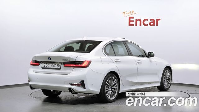 BMW 3-Series из Кореи Encar