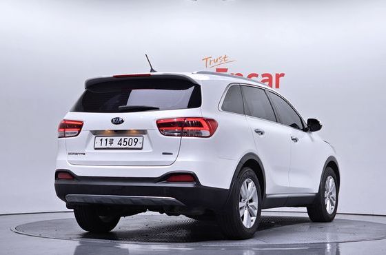 Kia Sorento Diesel 2.0 2WD Prestige — пробег 151 313 км — фото 2 из 5