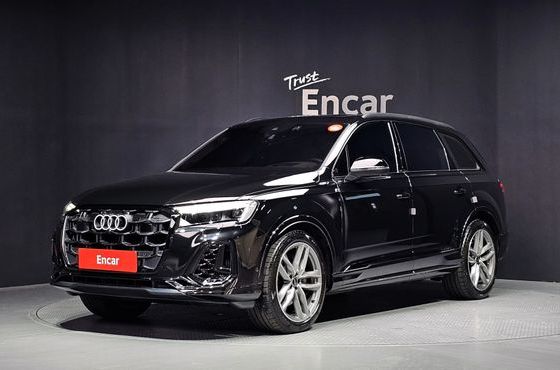 Audi Q7 55 TFSI Quattro Premium — пробег 18 101 км — фото 1 из 5